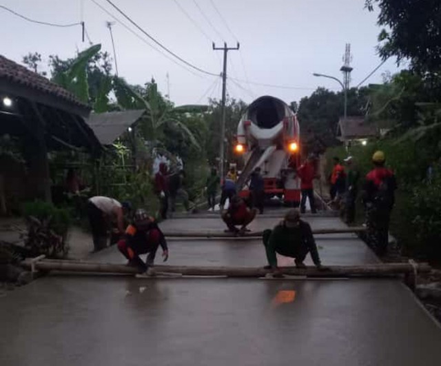 Pemerintah Desa Wanakaya Prioritaskan Pembangunan Infrastruktur Jalan Beton